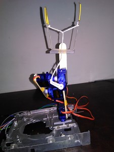 Servo Robotic Arm Arduino Based