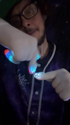 It’s dare! Dare to step into some new chips! If you’re just starting and want to get into gloving these are an amazing start! Most affordable programmable chips on the market. And code “TOOSYKK” will save even more! These are the AEOS from @Glow LEDs 💜 #gloving #flowart #asmr #lightshow #dance