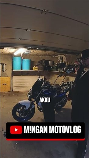 Einfacher Akkuanschluss für GPS-Tracker! #Motovlog #Motorrad #GPS #TheRidelink #Technik #shorts