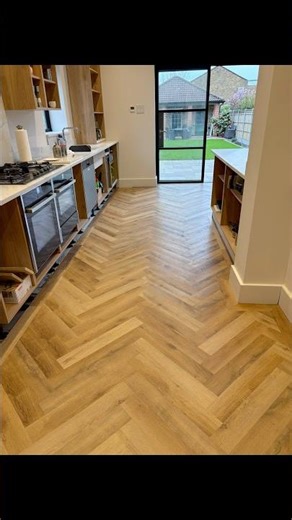 Natural English oak Lvt herringbone and border color popping #flooring #viral