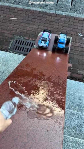 RC Car vs RC Car 😱