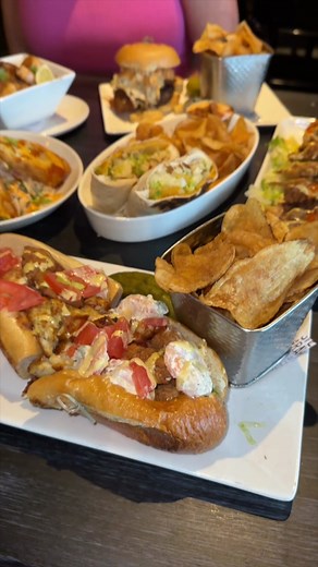 We found CRAB HEAVEN at @jimmysseafood in Baltimore, Maryland! 🦀🍤🔥 From their Crab Cake Crunchwrap Supreme to their Seafood UFO Sandwich, this spot doesn’t miss. Parker and Rebecca APPROVED. 👌🤤 #DEVOURPOWER #fyp #foryou #jimmysseafood #jimmysfamousseafood #baltimore #maryland #crabcake #crabcakes #crab #devour #foodies #foodblog #travel #couple #devour #seafood #burger #yum #family