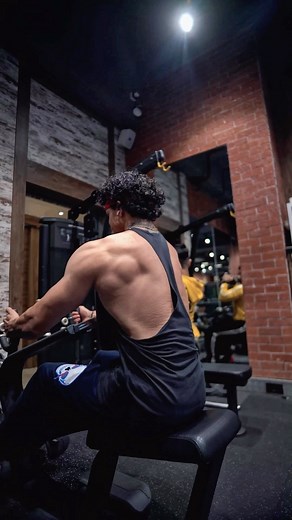 YASH ANAND (YASHWANT) on Instagram: "Let’s go🔥 #collaboration Dropping fat everyday🫠 #MuscleBlaze WrathX dose your workout with Xtra energy, Xtra focus, Xtra pump, and Xtra strength gains. India’s first and only pre-workout with enXtra and other clinically-tested proprietary ingredients. Checkout MuscleBlaze.com Use Code: ANAND30"