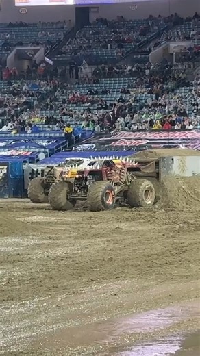 45K views · 178 reactions | Check out this crazy Max-D skills moment! #MonsterJam #MonsterTruck #MonsterTrucks #Stunt #Truck | Riot Comedy Club | Facebook