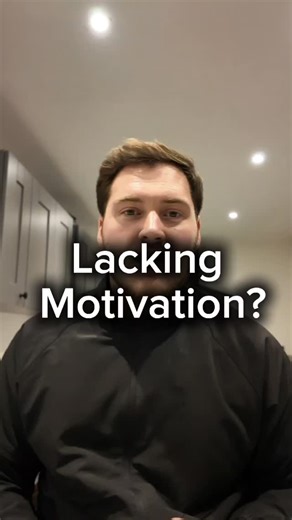 The Hub - Group Training Studio on Instagram: "Motivation’s dipped? The honeymoon phase is over. And this is where most people fall off. Not because the plan stopped working… But because motivation isn’t driving the bus anymore. 👉 This is where non-negotiables matter. Pick the habits from the last 2 weeks that are easy to do but give the biggest results: for example. • Move daily (a short walk counts) • Drink enough water • Meal prep These become your anchor. 💡 Weekly Non-Negotiable: Choose on