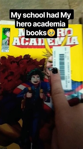 They have the mha books🥹 #myheroacademia #mha #deku #cool #idk #peak #school #books #tenya #bakugo