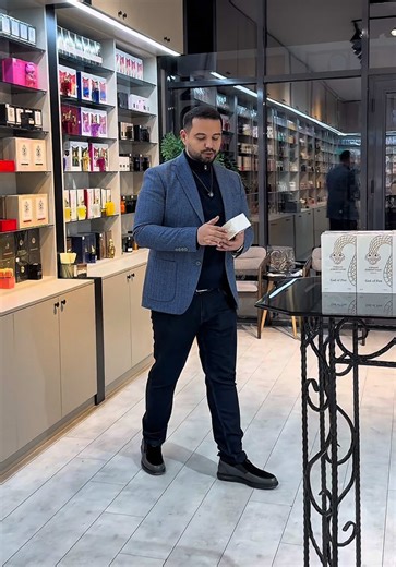 Perzon Gallery (@perzon_gallery)’s videos with orijinal ses - Perzon Gallery