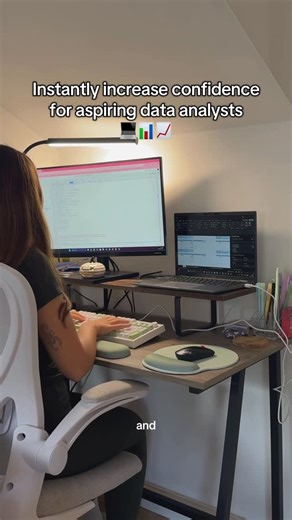 Phoebe | Senior Data Analyst 💻 on Instagram: "my most frequent comments & DMs from aspiring data analysts are that they’re learning the tools like SQL and Excel but they still don’t feel “ready” to work as a data analyst… that is totally normal as a beginner, so here’s how to increase your confidence so you can land a job! switch from trying to learn every tool to learning how to answer a business problem. take some really common problems in business like a drop in conversion or revenue and fin