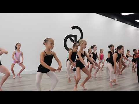 Beginner Contemporary Lesson 2 | TURNS