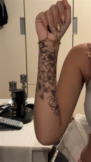 selfmade #tattoo #flowertattoo #flower #drawings #selfmade #proud #fyp