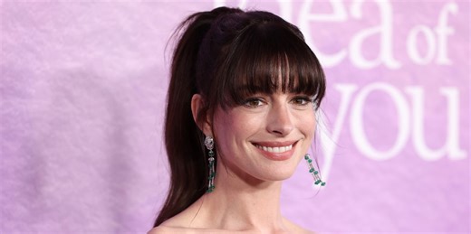 Anne Hathaway Is 'Waking' Her Lips With A Hairpin So We're 'Waking' Our Lips With A Hairpin