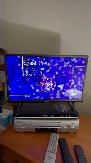 Sneak peeks menu to the jungle book platinum edition