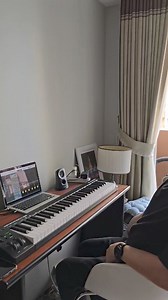 ဆရာမလေးနဲ့ Keyboard battle 🎹😆❤️ Monique Vlogs #HakMonique | HAK VAULT