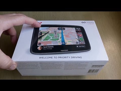 TOMTOM GO 520 with WiFi unboxing