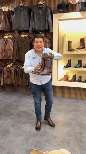 𝐁𝐀𝐑𝐎𝐍 𝐁𝐎𝐎𝐓𝐒 𝐌𝐗 on Instagram: "⚠️ATENCIÓN FAMILIA⚠️ Pide las tuyas que vuelan 🔥🔥 #fyp #texas #botines #moda #botas"