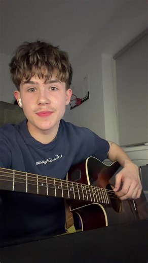 Guitar Tutorial: I Thought I Saw Your Face Today