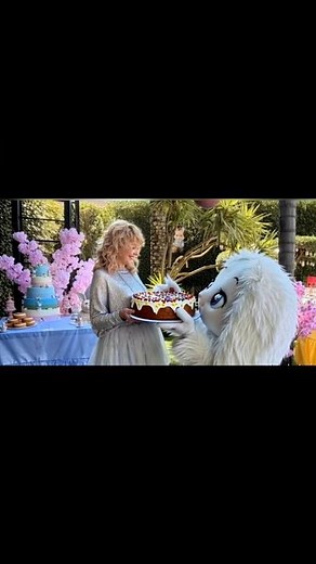 The Greatest Singer of All Time Alla Pugacheva Алла Пугачёва Пугачева Greatest Hits Ever
