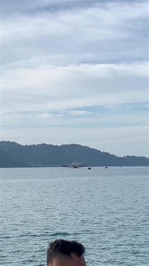 Sore yang cerah @@ermensugianto 🔆🔆🔆🔆#capcut #nelayanlautdalam #zxycba #CapCut #nelayanlautdalam⚓ #nelayanlautdalam #pelaut #kapalbagan