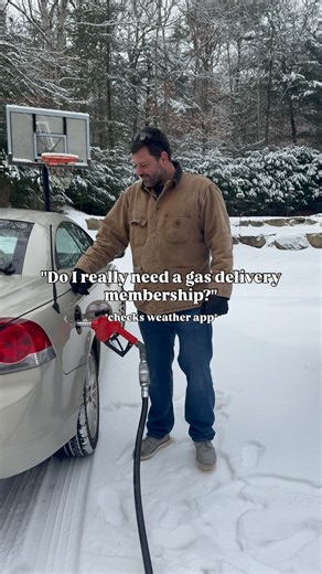 The forecasts are in. It’s going to be a snowy one, Rhode Island. Beat the cold to the punch and lock in mobile fuel delivery now. Your driveway > the gas station. #trending #rhodeisland | The Fuel Genie
