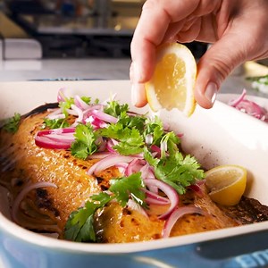 You'll be absolutely HOOKED on this Tandoori Salmon. Full recipe: http://dlsh.it/BVsCwU1 | Delish