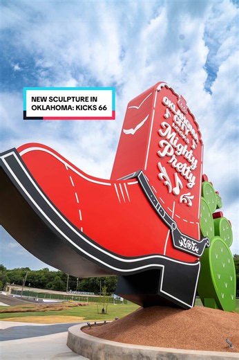 Kicks 66 Oklahoma: Largest Boot Sculpture in Oklahoma City