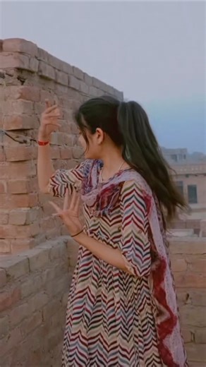 chum chum krti gli m jd nikli ll#trending#newsong#ytshorts#youtube#viral#view#video#tiktok#neetutaak