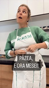 10K views · 1.5K reactions | Uite un reality show din programul meu zilnic între 11 și 12! Fără mofturi la masă dacă le dai spațiu s și nu îi îndopi când sunt bebeluși și copii mici ❤️ După copil nu se aleargă cu mâncarea, copilul aleargă după tine să îi dai mâncare. Lăsați copiii să simtă FOAMEA!♥️ #cristelageorgescu #educatiealimentara #imputerniciri #imputernicire | Cristela-Elena Georgescu, Împuterniciri | Facebook