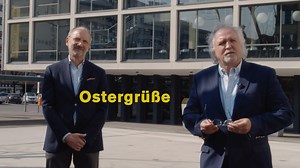 4.2K views · 218 reactions | Frühlings- und Ostergrüße von der Deutschen Oper Berlin 2020 Intendant Dietmar Schwarz und Generalmusikdirektor Donald Runnicles senden Ihnen hiermit persönliche sowie musikalische Grüße zu den Festtagen. Wir wünschen Ihnen allen von ganzem Herzen friedliche und vor allem gesunde Ostern. | Deutsche Oper Berlin | Facebook