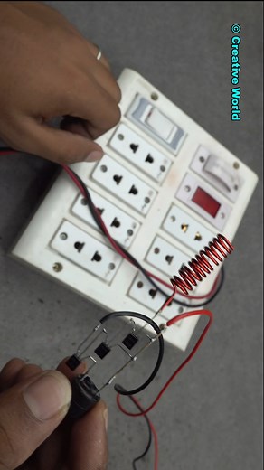 AC Line Detector Circuit - Safety Circuit #safetyfirst #aclinedetector #bc547 #Transistor #project | Creative World Pro