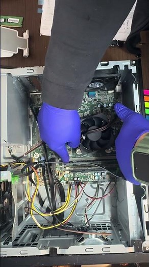 How to remove RAM from the PC