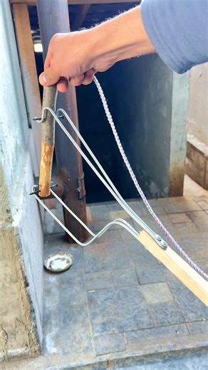 👉 How to Easily Thread a Rope Through a Pipe (DIY Tool) #lifehack #diy #youtubeshorts