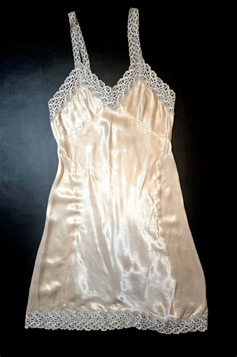 Vintage 1940s Silk Satin Slip Dress. French Lace Night Gown. Light Pink Wedding Lingerie - Etsy