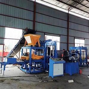 [Hot Item] Qt4-16 Automatic Concrete Block Machine Price in Kenya Granite/Interlocking Brick Making Equipment