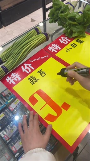 Mastering Literature: The Real Challenge of Reading 10,000 Books