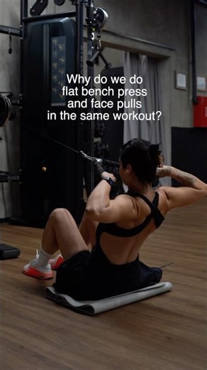 How to do a flat bench press?