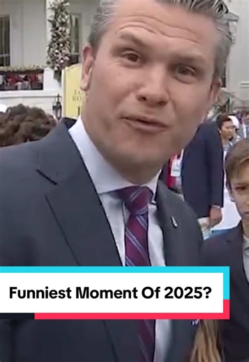 Strong contender for funniest moment of 2025 #petehegseth #politics #funny #media #cringe