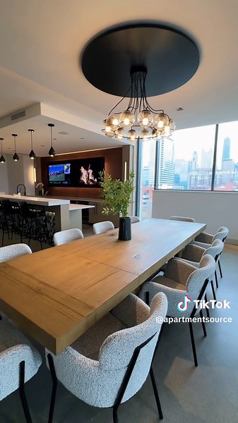 Discover modern luxury at The 808 Cleveland with fully furnished suites, spacious private apartments, and an abundance of lavish amenities. 📲🌟 For a limited time, take advantage of ONE MONTH FREE WAIVED APPLICATION FEES on select studio, one, two three bedroom apartments. 🚨 ❤️ of River North 🐕 friendly 🚘 garage parking 🧘‍♀️ studio 🏋️‍♀️ center 💻 coworking spaces 🏊 pool 🚿 spa Fill out the intake form 🔗 here in our bio to get connected with a leasing agent today. 📲✨ #chicago #rivernort