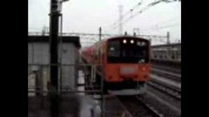 雪の日の201系H7編成＠八王子