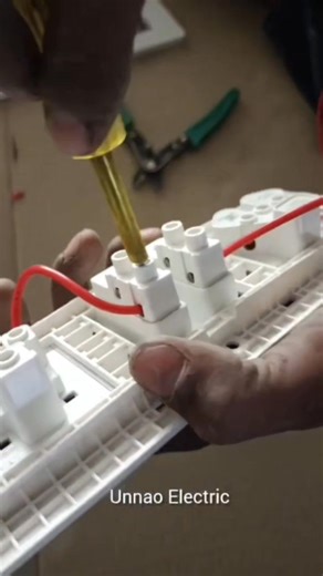 Switch Socket Connection #unnaoelectric #diy #lightenman #electrician #electrical #electronic #ITSupport #fblifestyle | Unnao Electric