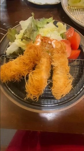カダイフ海老フライと海老フライをまっすぐに揚げる方法！カダイフの使い道知ってる方いたら教えてください🥹#レシピ#海老フライ#料理動画#ゆりごはん#Kadaif#cookingvideo