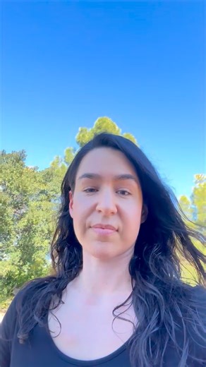 ✅ Get a new passport picture Fingerspelled: 📸 Picture Want to learn sign language? I recommend starting with learning the alphabet. It will help you learn new signs more easily.👇🏼 Fingerspelling 101 Course is great for those who haven’t learned the alphabet yet or for those who have recently but need to practice. It’s a mini self-paced course that focuses on learning & practicing the alphabet. The course is only $25. :) It will greatly help improve your fingerspelling receptivity and make lea