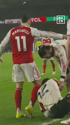 Acidente de Bradley e Martinelli em Jogo Intenso