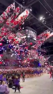 6.2K views · 98 reactions | Everyone loves a balloon drop! Balloon drops in action from the ICA - Illinois Cheerleading Association competition celebrations last weekend! #icacheer #cheerleading #cheer #balloondrop | Balloons by Tommy | Facebook