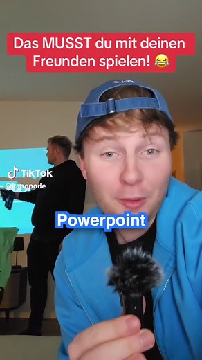 PowerPoint Karaoke: Die lustigste Präsentation für Freunde!