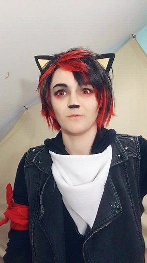 Tails Cosplay Genius: Sonic the Hedgehog Transformation