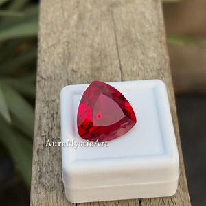 13 Ct Vivid Red Ruby – Natural Trillion Cut Gemstone - Etsy