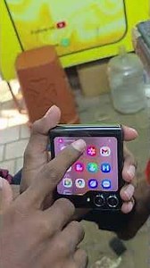 SAMSUNG GALAXY FILP 5 5G MOBILE 8GB RAM 256GB DISPLAY LINE AND BLOCK DAT RS 11000. PH 8056 161371