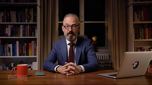 FOCUS Magazin-Kolumnist und Autor Jan Fleischhauer spricht darüber, was ihn und was Deutschland bewegt. Ein satirischer Wochen-Rückblick auf die Lage in der Bundesrepublik. #Fleischhauer – 9 Minuten Netto 🇩🇪 📅 Freitag, 26. Mai | ⏰ 22:00 Uhr 🇩🇪 🇦🇹 Bei ServusTV On und auf ServusTV On Youtube | ServusTV