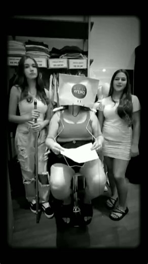 De'Lu Store on Instagram: "Atenção COMUNICADO IMPORTANTE !! O nosso LIQUIDA contínua 😍😂😆 Peças a partir de R$10,00 então corre pra loja aproveitar 🛍️ ❌(Peças de inverno e verão, e ainda pode fazer no cartão e crediário)❌ #liquida #videosengraçados #vendas #modateen #riodosul"