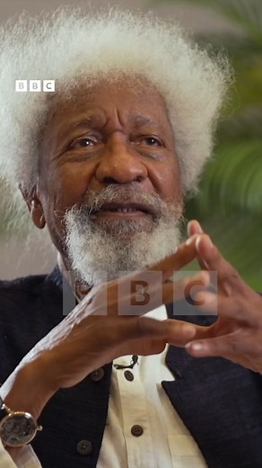 Aláwàdà ni ìjọba America, Ààrẹ ni èmi náà ni ààyè ara mi, America ni láti gba físà wa sílé tèmi gan an tí wọ́n bá fẹ́ dá físà mi padà fún mi-- Wole Soyinka Ọjọ́ tí Femi Johnson ọ̀rẹ́ mi kú lọ́jọ́ tí inú mi bàjẹ́ jùlọ láyé! https://www.bbc.com/yoruba/articles/ce86gvejjq2o | BBC News Yoruba